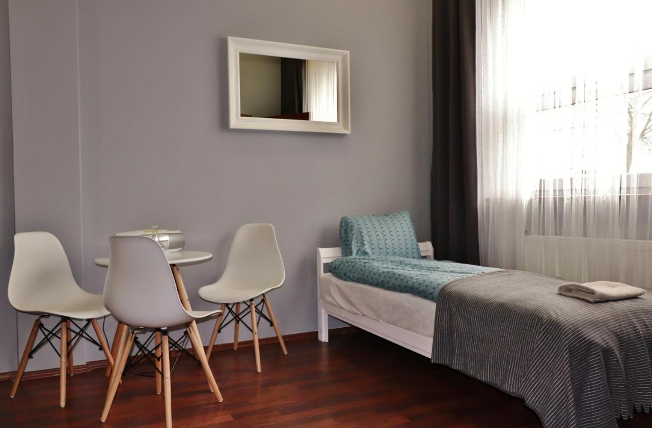 Teatr Baj Pomorski Stary Toruń Extérieur photo